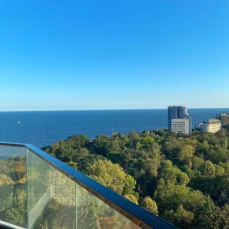 Greenwood Near Sea *