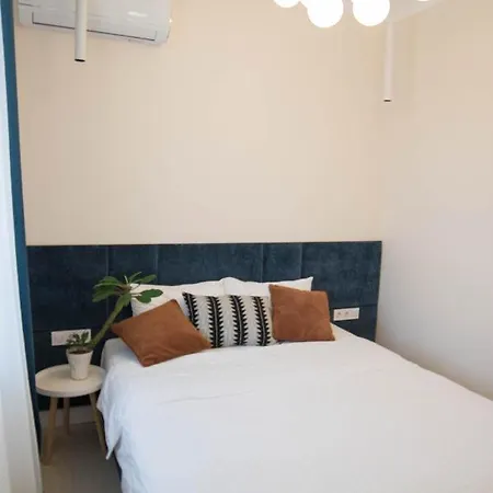 Apartment Greenwood Near Sea *