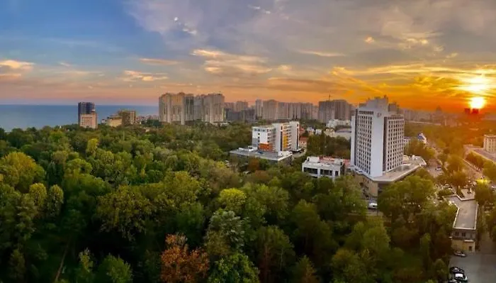 Greenwood Near Sea Apartment Odessa