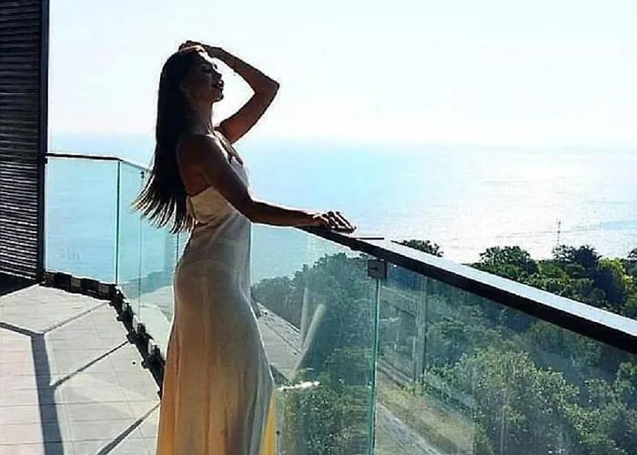 Greenwood Near Sea Апартаменти